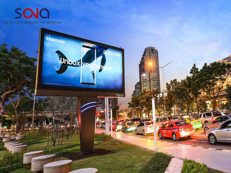 Màn hình quảng cáo ngoài trời