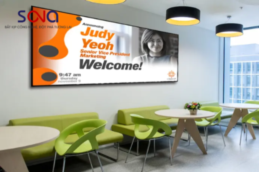 Màn hình quảng cáo treo tường Luxvision Full-HD LCD chính hãng