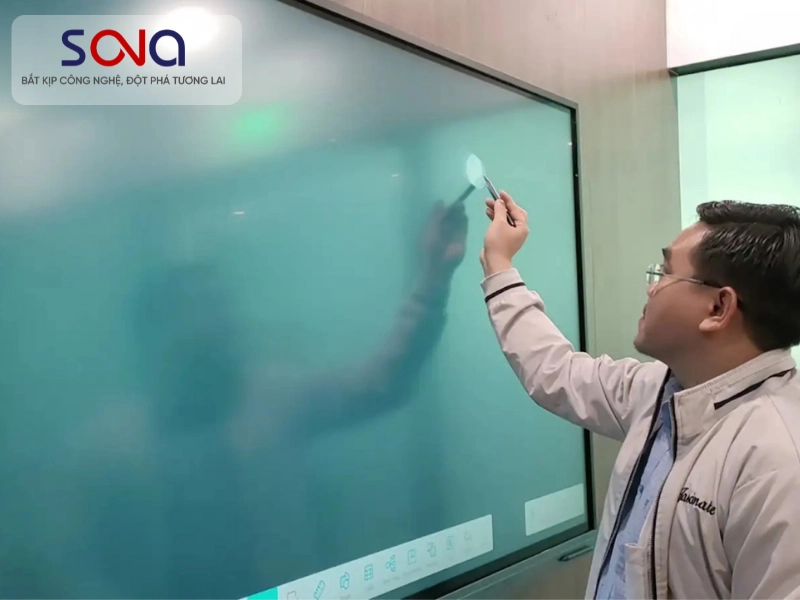 Bút cảm ứng chuyên dụng