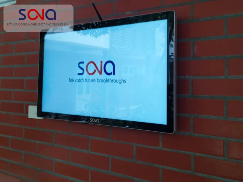 màn hình quảng cáo sàn chứng khoán