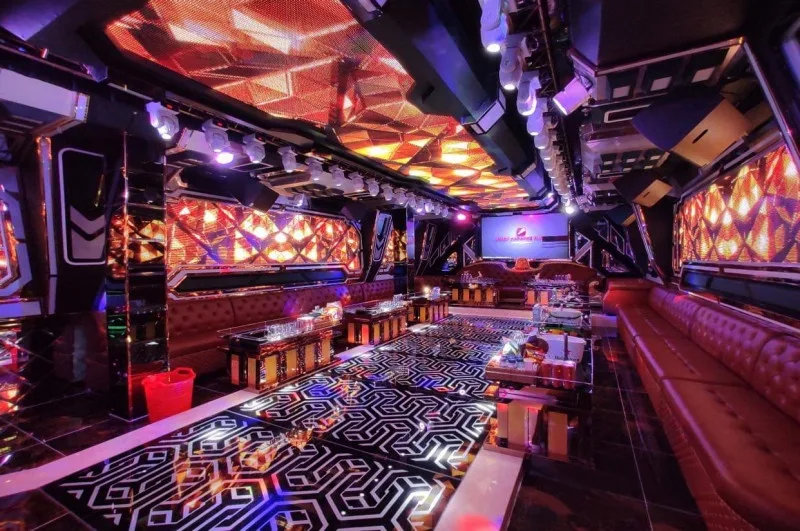 Màn Hình Led Quán Bar