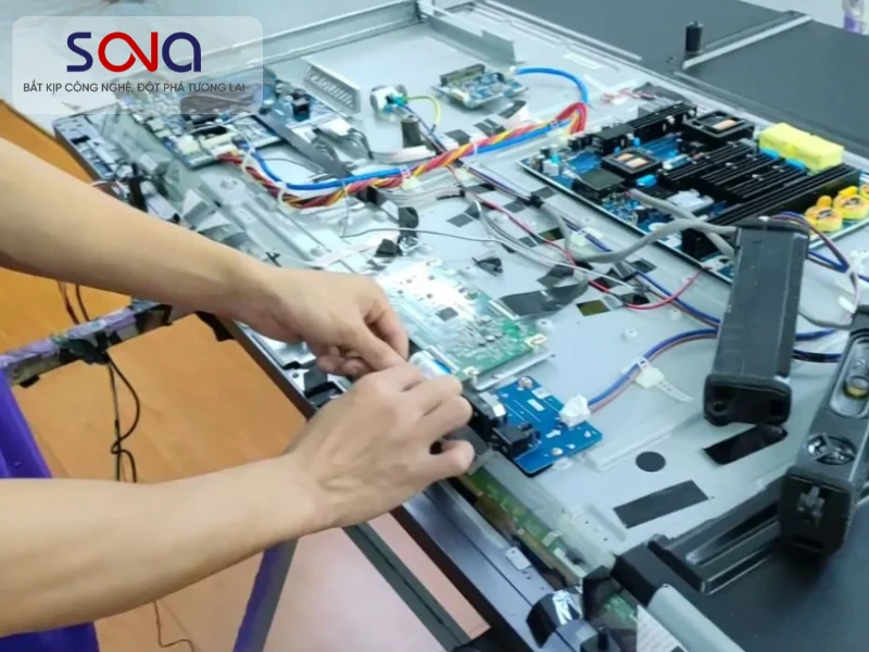 Màn hình quảng cáo showroom xe