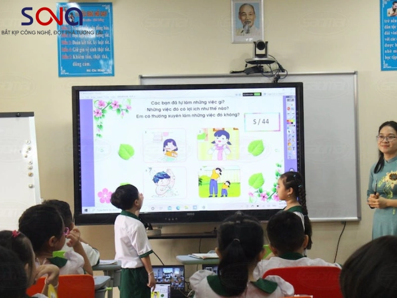 màn hình tương tác 65 inch