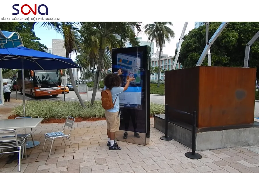 Màn hình tương tác Phường Bồ Đề giá rẻ