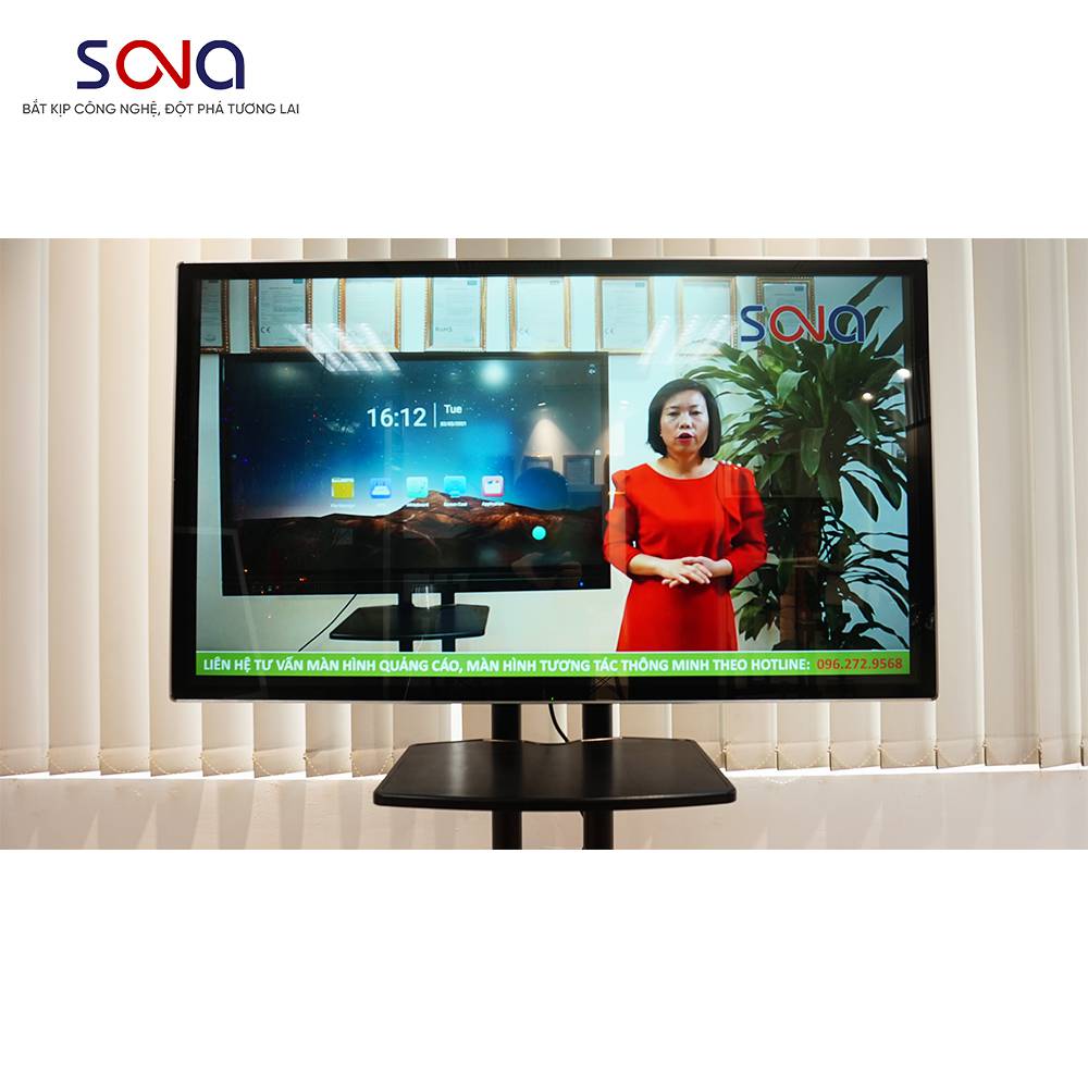 man-hinh-treo-tuong-65inch__4_.jpg