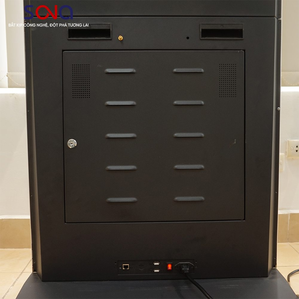 man-hinh-chan-dung-43inch__10_.jpg
