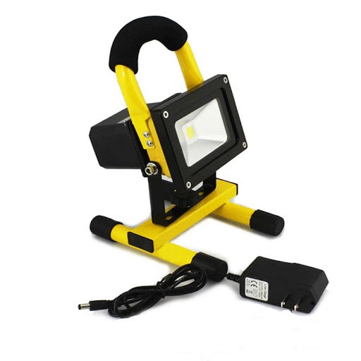 #Flood Light Là Gì? Ứng Dụng Thực Tế Của Flood Light 