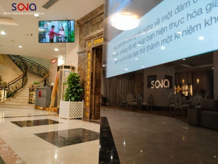 Màn hình quảng cáo treo tường 27inch
