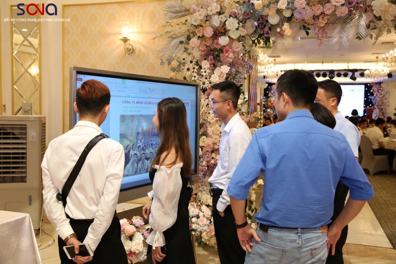 Màn hình tương tác 86 inch