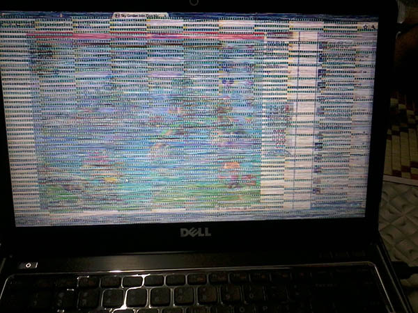 màn hình laptop bị nháy